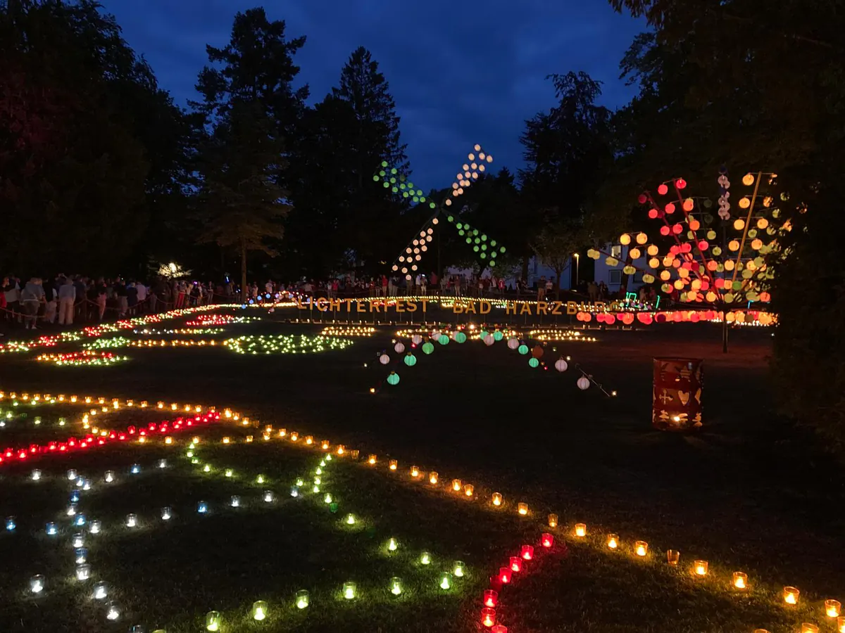 Lichterbilder im nächtlichen Park